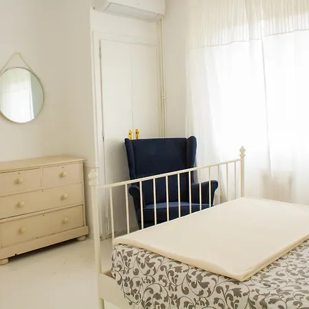 Beach Hostel Sitges