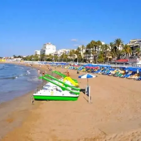 Albergue Beach